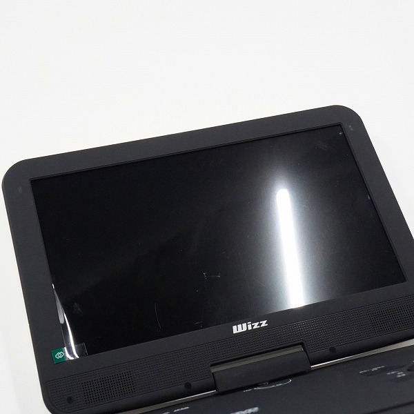 実際に弊社で買取させて頂いたダイニチ電子 Wizz DV-PW1040 10インチ ポータブルDVDプレイヤー 動作確認済みの画像 4枚目