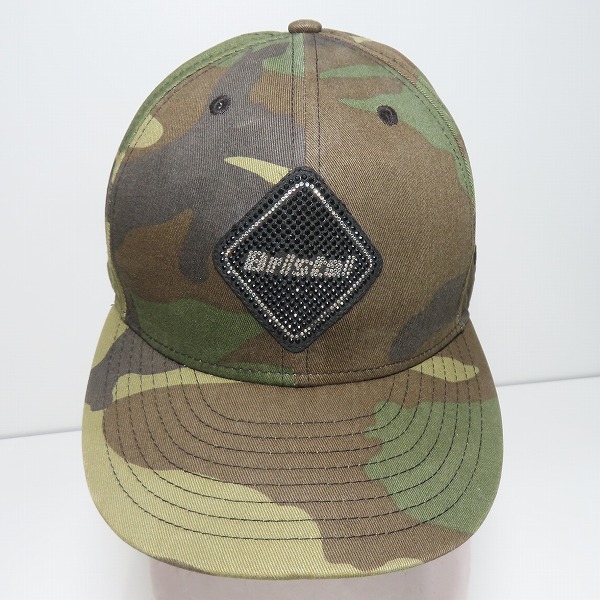 実際に弊社で買取させて頂いたF.C.R.B.×NEWERA/FCレアルブリストル×ニューエラ BRISTOL EMBLEM LOGO 6panel Cap キャップ カモフラの画像 1枚目
