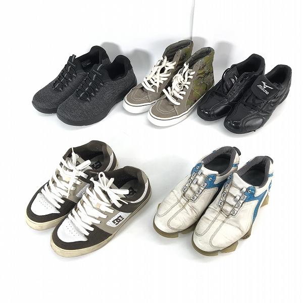 実際に弊社で買取させて頂いた【おまとめ】NIKE/ナイキ CONVERSE/コンバース NEW BALANCE/ニューバランス 他 スニーカー 等の画像 3枚目
