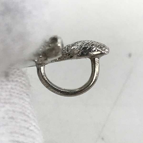 実際に弊社で買取させて頂いたJustin Davis/ジャスティンデイビス Lucky "B" Ruby eye うさぎ/ラビット ネックレスチャーム SPJ180の画像 5枚目