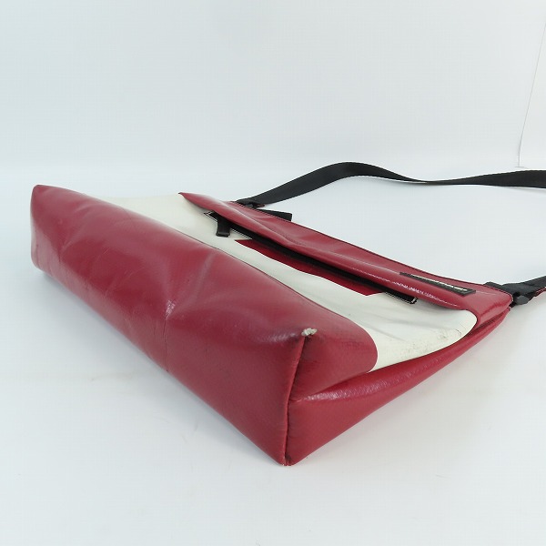 実際に弊社で買取させて頂いたFREITAG/フライターグ F553 LOU ショルダーバッグ/ショルダーポーチの画像 3枚目