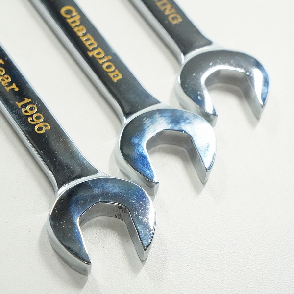 実際に弊社で買取させて頂いたMac Tools/マックツールズ John Force Racing Limited Edition 2000 Campionship Set コンビネーションレンチ セットの画像 6枚目