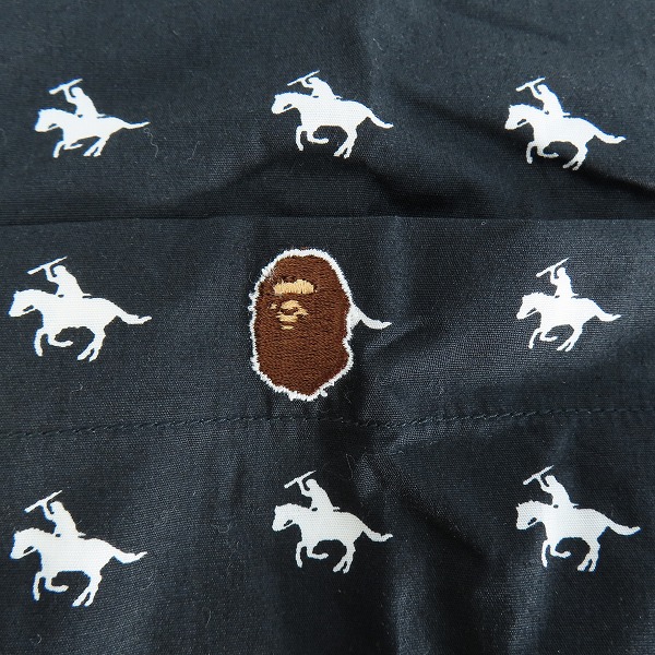 実際に弊社で買取させて頂いたA BATHING APE/アベイシングエイプ 総柄 半袖シャツ ブラック/Lの画像 5枚目
