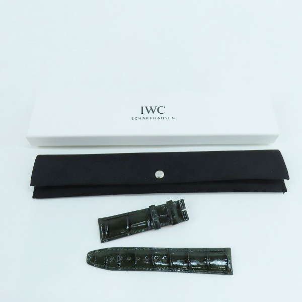 実際に弊社で買取させて頂いたIWC/インターナショナルウォッチカンパニー SANTONI/サントーニ レザー ストラップ/ベルト クロコ グリーン E14036の画像 7枚目