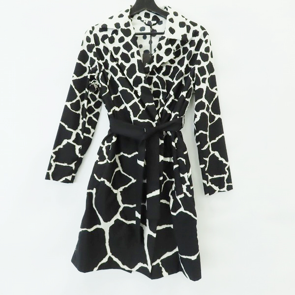 実際に弊社で買取させて頂いた【未使用】Roberto Cavalli/ロベルトカヴァリ ナイロンジャケット YTT5040K501/38