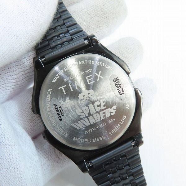 実際に弊社で買取させて頂いた(3)TIMEX/タイメックス スペースインベーダー  腕時計 TW2V30200の画像 4枚目