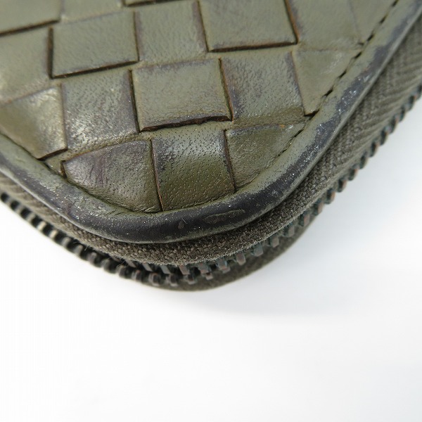 実際に弊社で買取させて頂いた【難あり】BOTTEGA VENETA/ボッテガヴェネタ イントレチャート ラウンドファスナー 長財布の画像 7枚目