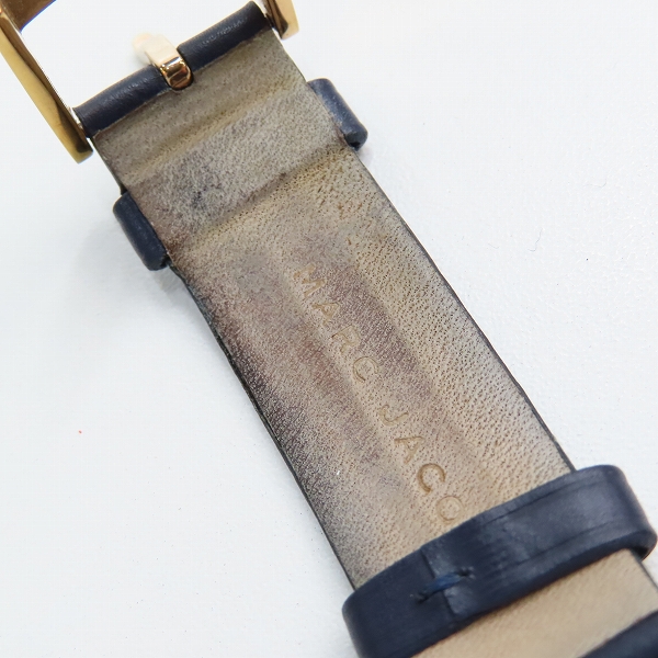 実際に弊社で買取させて頂いたMARC JACOBS/マークジェイコブス ROXY/ロキシー クォーツ 腕時計 MJ1534【動作未確認】の画像 4枚目