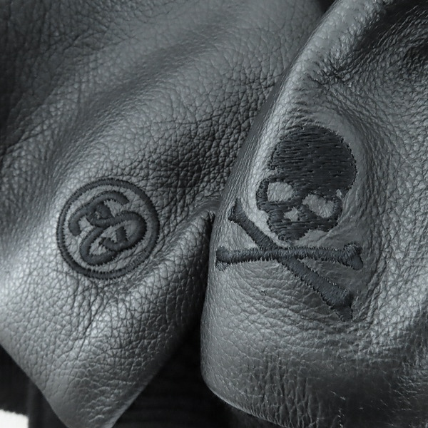 実際に弊社で買取させて頂いたSTUSSY×MASTERMIND/ステューシー×マスターマインド スカルロゴ スタジャン Mの画像 7枚目