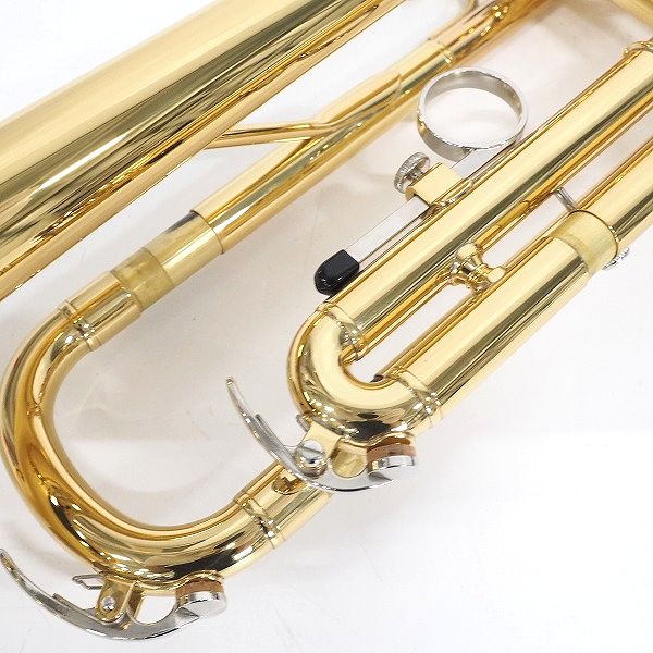実際に弊社で買取させて頂いた★【美品】YAMAHA/ヤマハ YTR-2330/YTR2330 トランペット ゴールドラッカー仕上げ ハードケース付の画像 6枚目