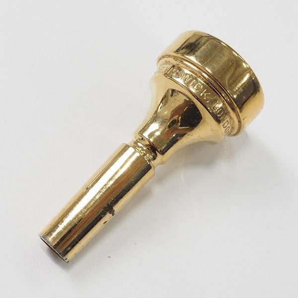 実際に弊社で買取させて頂いたDENIS WICK/デニスウィック 5B コルネット用 マウスピース ゴールド