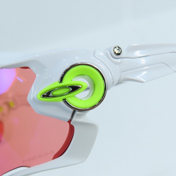 実際に弊社で買取させて頂いたOAKLEY/オークリー JAWBREAKER/ ジョウブレイカー サングラス/アイウェア OO9270-02の画像 3枚目