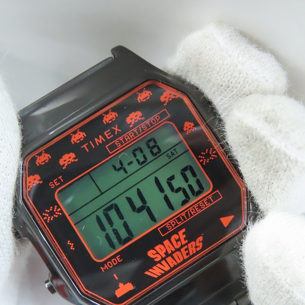 実際に弊社で買取させて頂いた(1)TIMEX/タイメックス スペースインベーダー  腕時計 TW2V30200の画像 5枚目