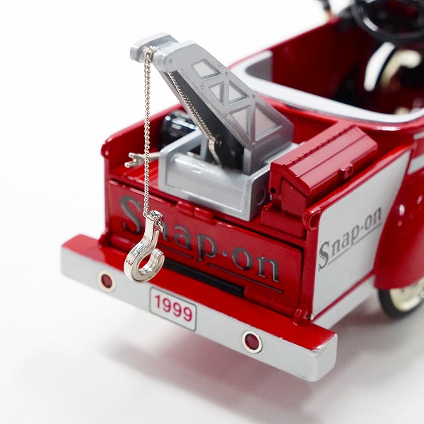 実際に弊社で買取させて頂いたSnap-on/スナップオン TOW TRUCK BANK ツートラックバンク 1940 Gendron Tow Truck Pedal Car ミニカー 貯金箱の画像 4枚目
