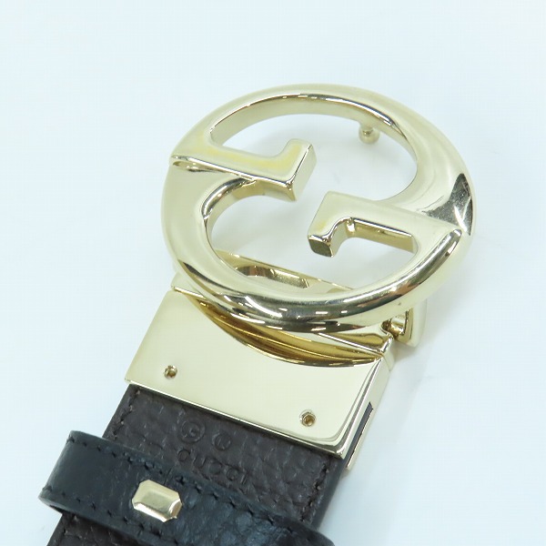 実際に弊社で買取させて頂いたGUCCI/グッチ リバーシブル インターロッキングG ゴールド金具 ベルト 450000の画像 1枚目