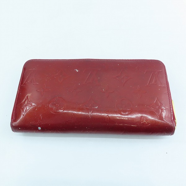 実際に弊社で買取させて頂いたLOUIS VUITTON/ルイ・ヴィトン モノグラムヴェルニ ジッピーウォレット/長財布 M90200 の画像 1枚目