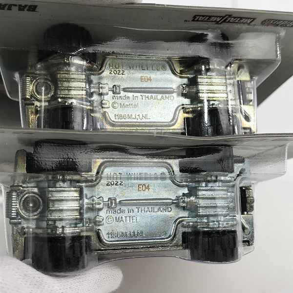 実際に弊社で買取させて頂いた【未開封】Hot Wheels/ホットウィール NOSE ART BAJA BREAKER/バジャブレーカー 2点セットの画像 5枚目