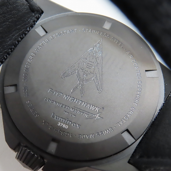 実際に弊社で買取させて頂いたLUMINOX/ルミノックス F-117 NIGHTHAWK/ナイトホーク 6420 SERIES 腕時計 Ref.6421の画像 4枚目