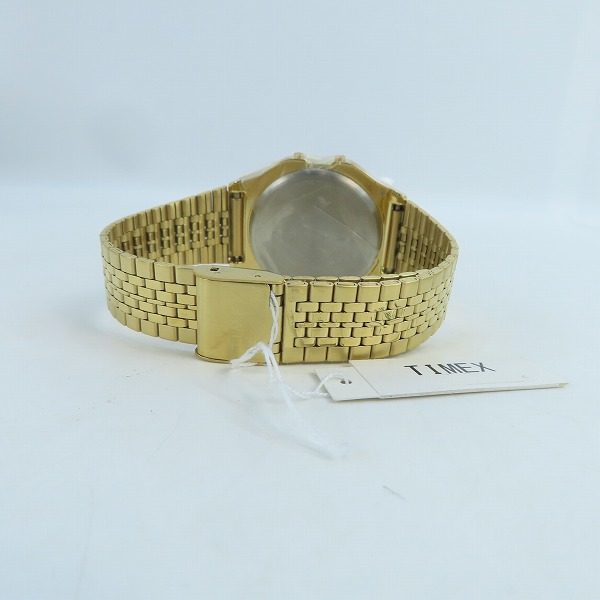 実際に弊社で買取させて頂いた(2)【未使用】TIMEX/タイメックス スペースインベーダー  腕時計 TW2V30100の画像 2枚目