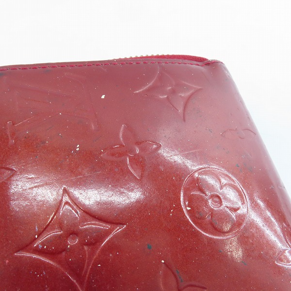 実際に弊社で買取させて頂いたLOUIS VUITTON/ルイ・ヴィトン モノグラムヴェルニ ジッピーウォレット/長財布 M90200 の画像 7枚目
