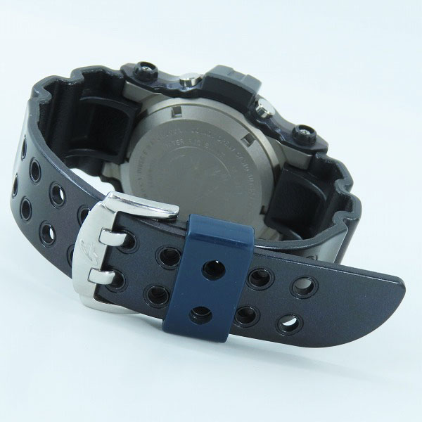 実際に弊社で買取させて頂いたG-SHOCK/Gショック FROGMAN フロッグマン 毒蛙 マジョーラカラー GW-201-6JF【動作未確認】の画像 2枚目