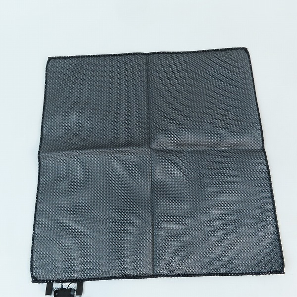 実際に弊社で買取させて頂いた【未使用】EMPORIO ARMANI/エンポリオアルマーニ スカーフ/ハンカチ 2点セットの画像 2枚目