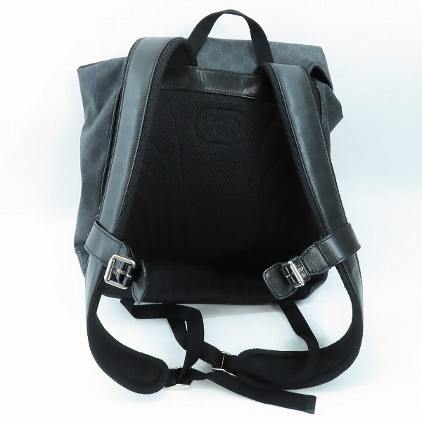 実際に弊社で買取させて頂いたGUCCI/グッチ インターロッキングG ミディアム バックパックブラック GGスプリーム 696013の画像 1枚目