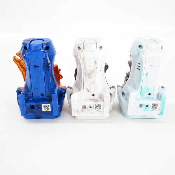 実際に弊社で買取させて頂いたBANDAI/バンダイ 仮面ライダーリバイス DXバイスタンプセレクション グラシアスセット/プレバンの画像 2枚目