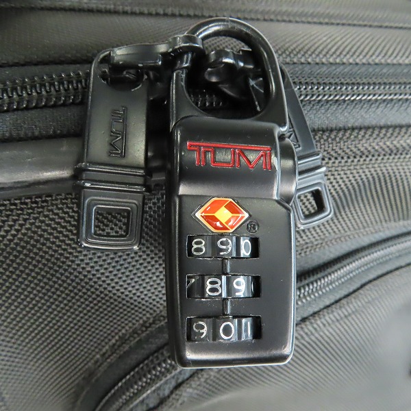 TUMI　キャリーケース　2輪　オールレザー　ブラック　ガーメントケース付 TUMI キャリーケース 2輪 オールレザー ブラック ガーメント