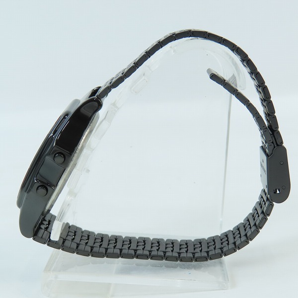 実際に弊社で買取させて頂いた(2)TIMEX/タイメックス スペースインベーダー  腕時計 TW2V30200の画像 1枚目