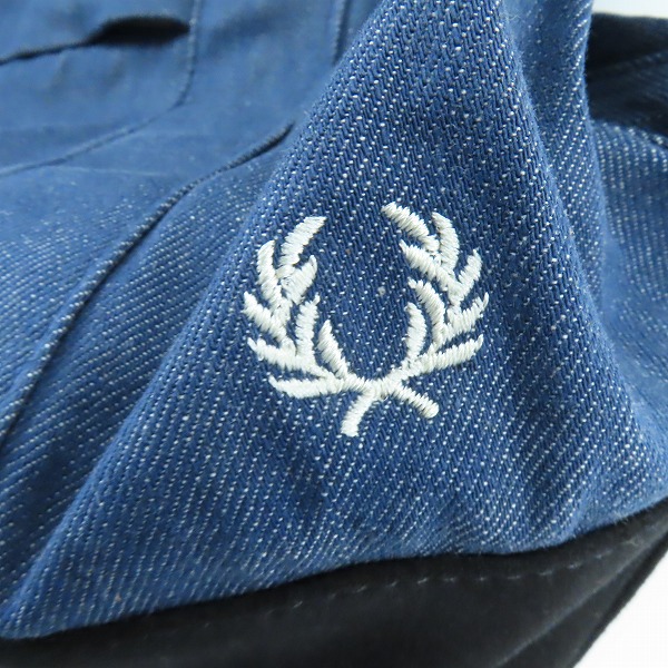 実際に弊社で買取させて頂いたFRED PERRY/フレッドペリー トップジップ トートバッグ F9521の画像 5枚目