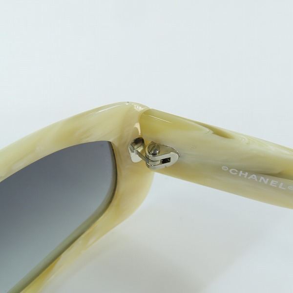 実際に弊社で買取させて頂いたCHANEL/シャネル サイドココマーク/サングラス/アイウェア 5095-Bの画像 4枚目