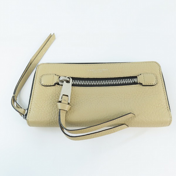 実際に弊社で買取させて頂いたMARC JACOBS/マークジェイコブス ラウンドファスナー 長財布