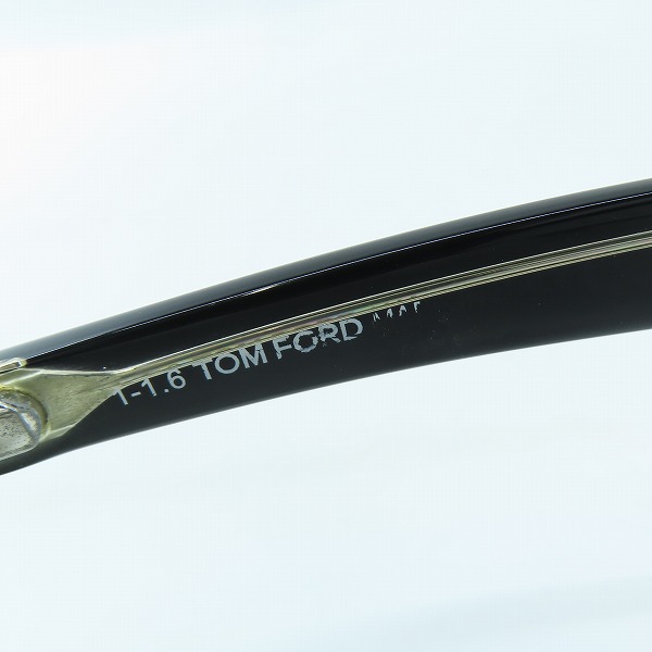 実際に弊社で買取させて頂いたTOM FORD/トムフォード フルリム/度入り眼鏡/メガネフレーム/アイウェア TF5146 003の画像 5枚目