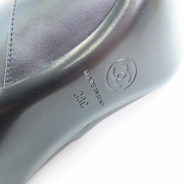 実際に弊社で買取させて頂いたCHANEL/シャネル ココマーク ショートブーツ チェーン/38Cの画像 6枚目