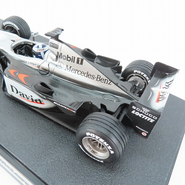実際に弊社で買取させて頂いたHot Wheels/ホットウィール 1/18 McLaren マクラーレン F1 MP4 -15 D.クルサード 2000 #2 26740の画像 3枚目