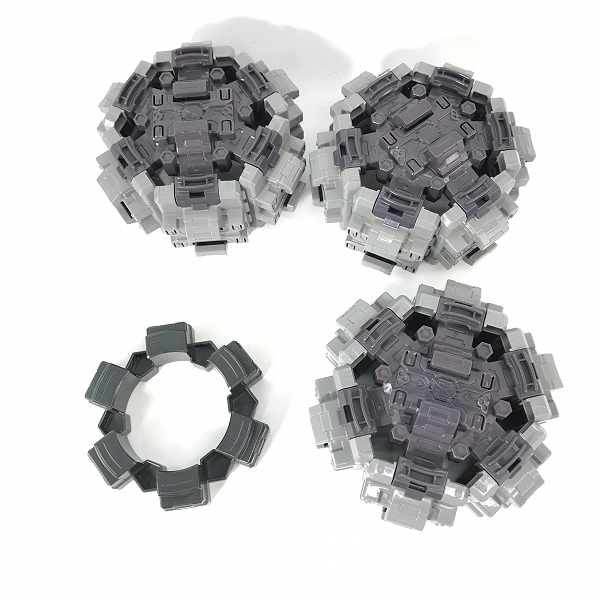 実際に弊社で買取させて頂いた【おまとめ】BANDAI/バンダイ 仮面ライダージオウ DX マグナムシューター40X/サイキョーギレード/ライドヘイセイバー 等の画像 2枚目