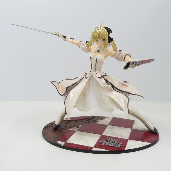 実際に弊社で買取させて頂いたグッドスマイルカンパニー 1/7 Fate/unlimited codes セイバー・リリィ  勝利すべき黄金の剣（カリバーン）の画像 1枚目