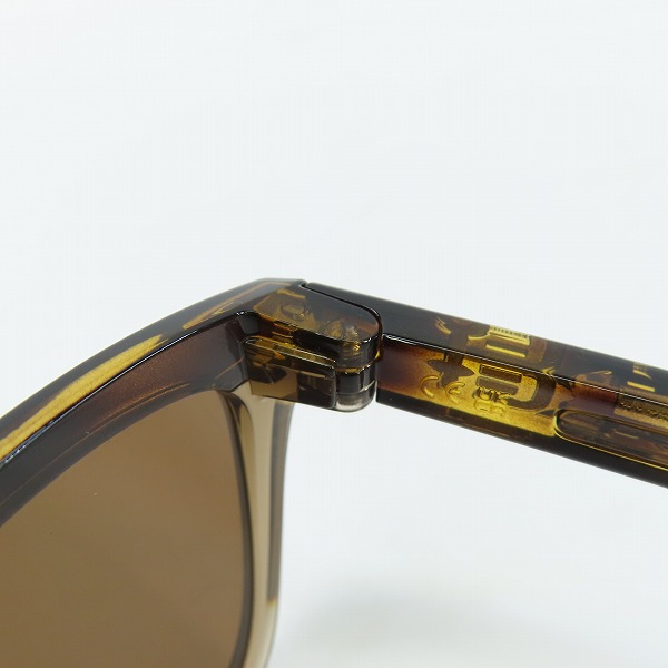 実際に弊社で買取させて頂いたOAKLEY/オークリー FROGSKINS RANGE サングラス カスタムモデル OO9284A-0755の画像 4枚目