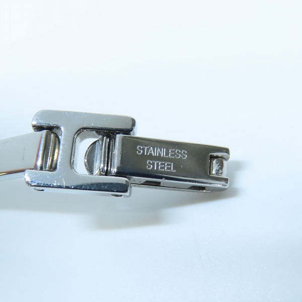 実際に弊社で買取させて頂いたGUCCI/グッチ クォーツ スクエア2針 ブレス ウォッチ/時計 1900Lの画像 5枚目