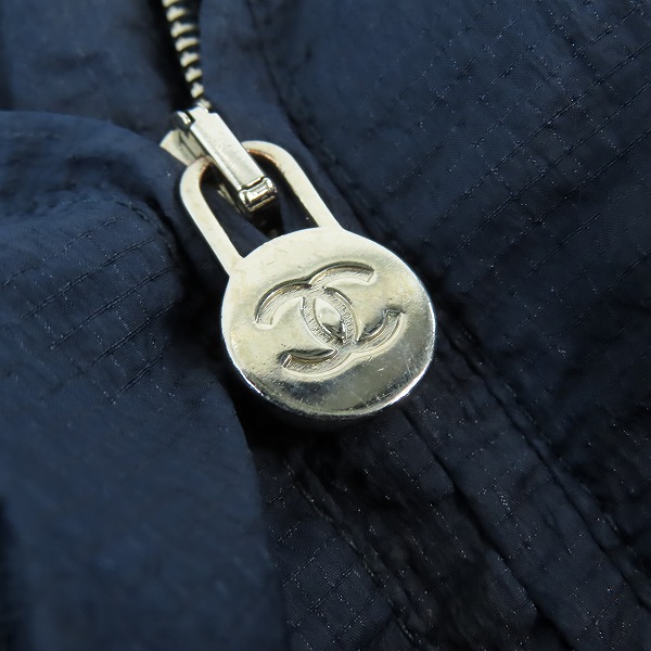 実際に弊社で買取させて頂いたCHANEL/シャネル ジップアップ ブルゾン AZ328/38の画像 8枚目