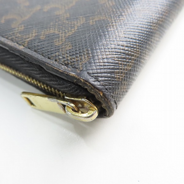 実際に弊社で買取させて頂いたCELINE/セリーヌ ラージ ジップウォレット トリオンフ キャンバス 長財布 10B552BQ3 の画像 8枚目