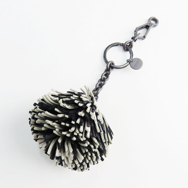 実際に弊社で買取させて頂いたBOTTEGA VENETA/ボッテガヴェネタ レザー キーホルダー