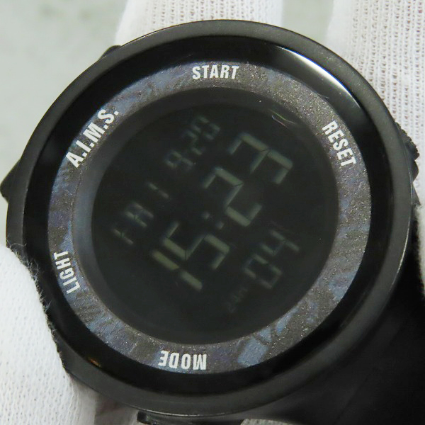実際に弊社で買取させて頂いたBANDAI/バンダイ 仮面ライダーゼロワン A.I.M.S. SQUAD 腕時計の画像 4枚目