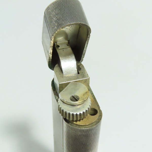 実際に弊社で買取させて頂いたCartier/カルティエ ガスライター シルバーの画像 5枚目