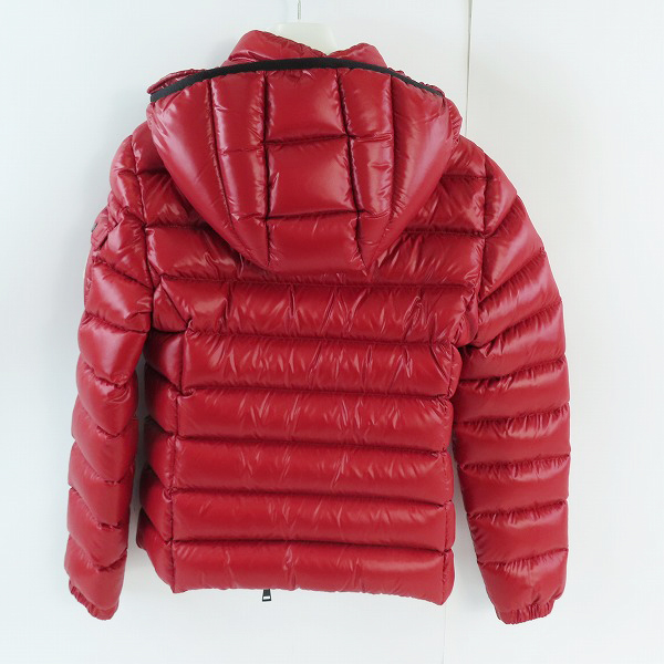 実際に弊社で買取させて頂いた【JPタグ】MONCLER/モンクレール BADY/バディ ダウンジャケット E20934685805 68950/1の画像 1枚目