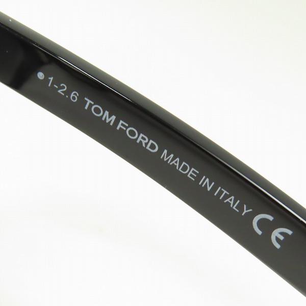 実際に弊社で買取させて頂いたTOM FORD/トムフォード Palmer サングラス/アイウェア TF522-Fの画像 5枚目