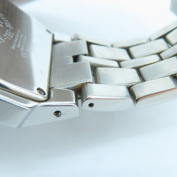 実際に弊社で買取させて頂いたDIESEL/ディーゼル クォーツ 腕時計 DZ-1155【動作未確認】の画像 6枚目