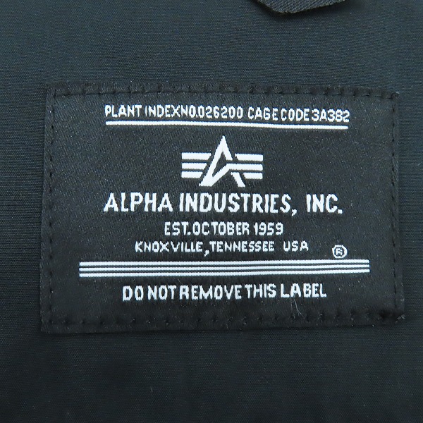 実際に弊社で買取させて頂いた【未使用】ALPHA INDUSTRIES/アルファインダストリーズ マルチポケット フライトジャケット TA0702-001/XLの画像 6枚目