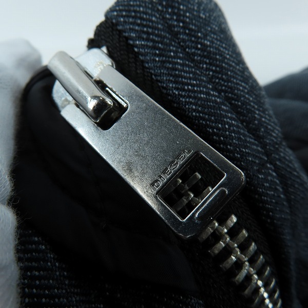 実際に弊社で買取させて頂いたDIESEL/ディーゼル 中綿 ジップアップ ジャケット/Mの画像 5枚目